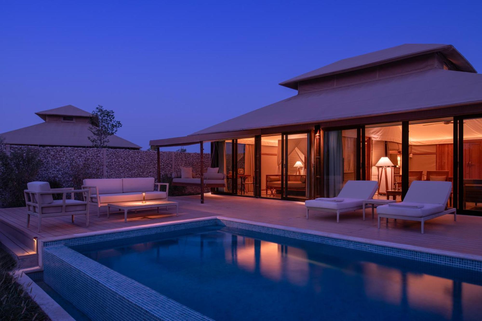 The Outpost Al Barari Camp Hotel Mesaieed Ngoại thất bức ảnh