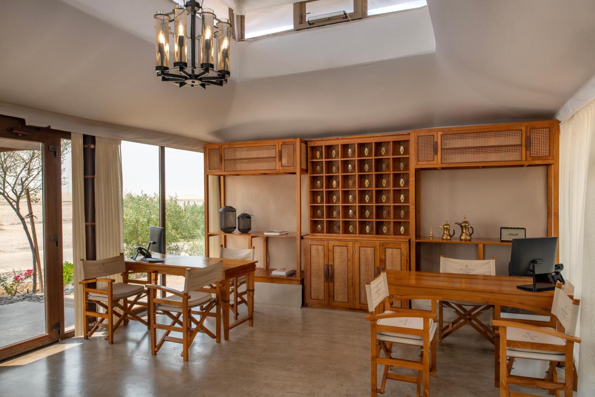 The Outpost Al Barari Camp Hotel Mesaieed Ngoại thất bức ảnh