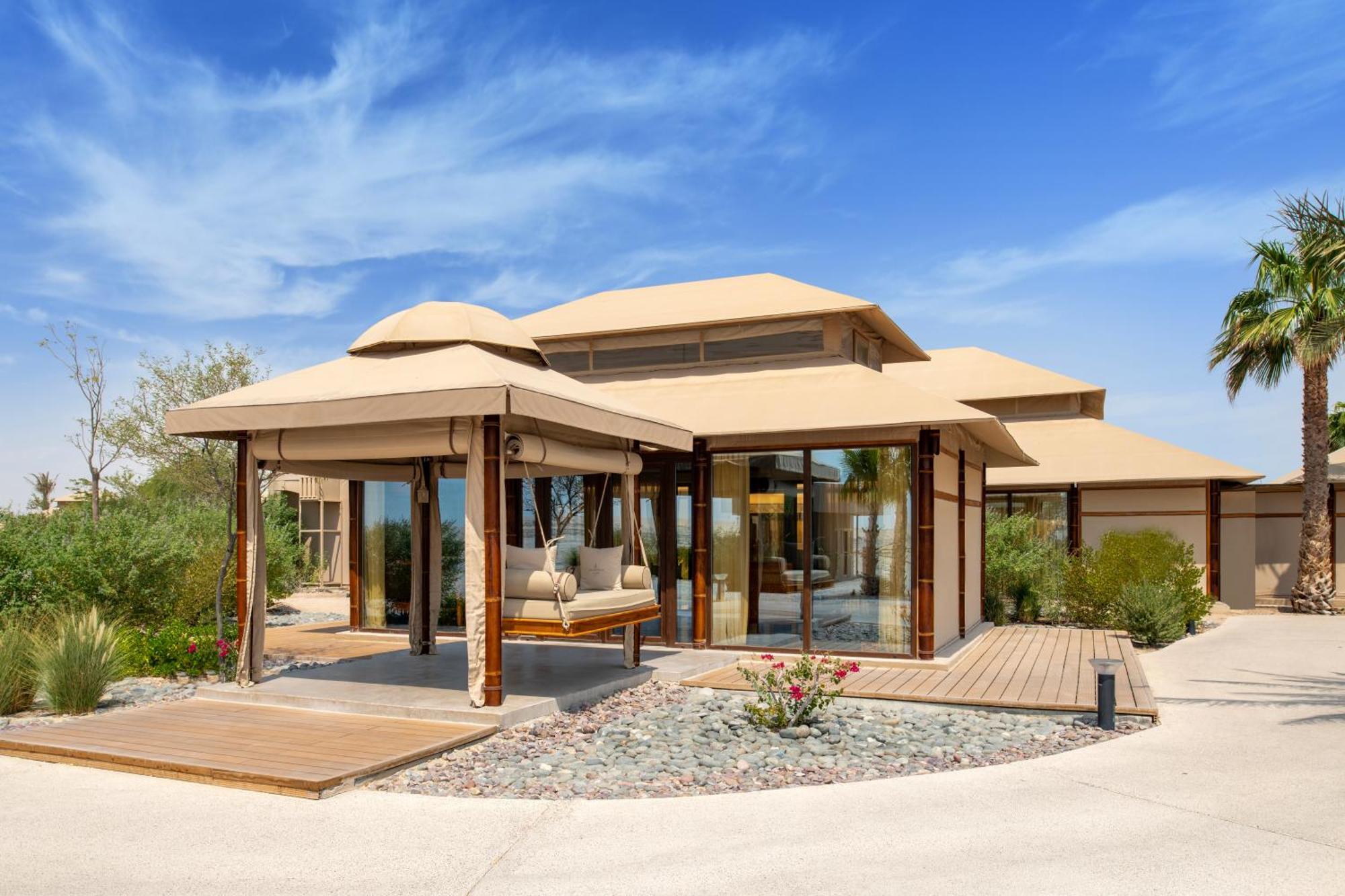 The Outpost Al Barari Camp Hotel Mesaieed Ngoại thất bức ảnh